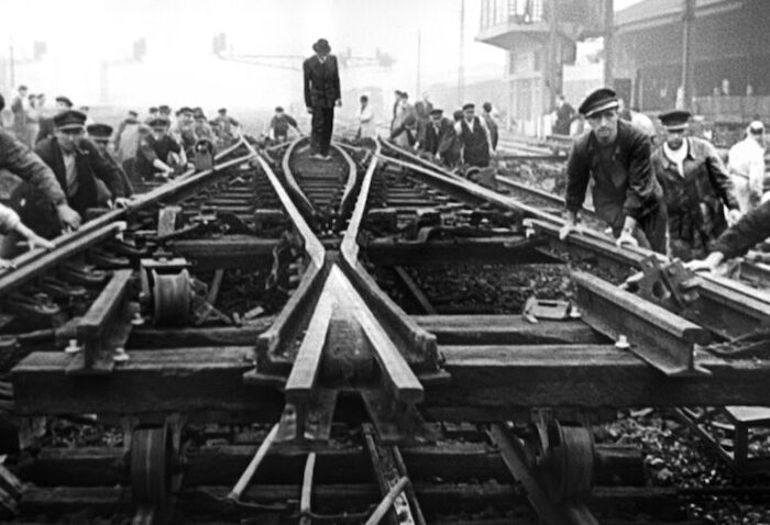 Archive Usage Film Review: ‘Trains’ – a locomotion picture epic